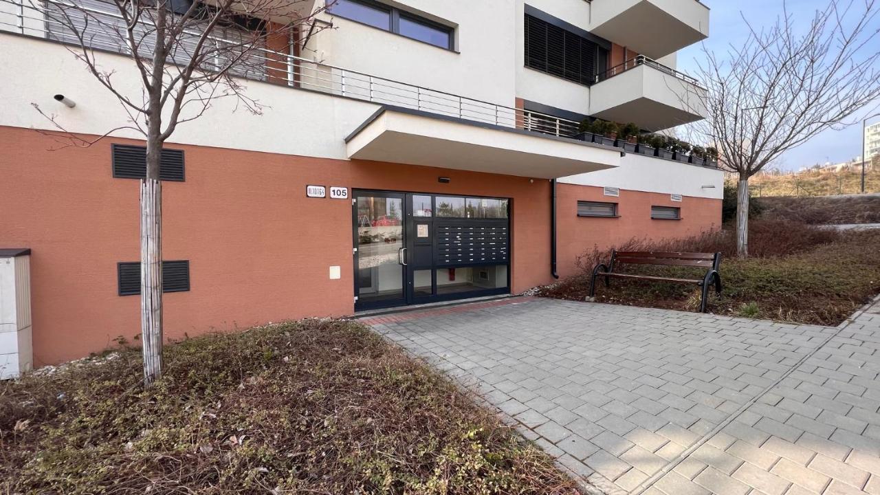 Air-conditioned, 2 With Balcony, New Building Raca Appartement